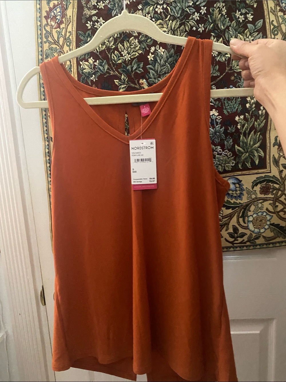 Vince Camuto Rust Orange V-Neck Sleeveless Tank